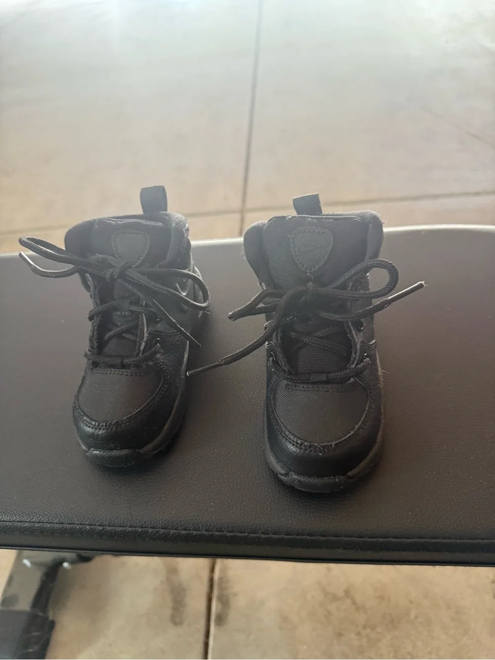 Nike Kids Black Lace-Up Sneakers